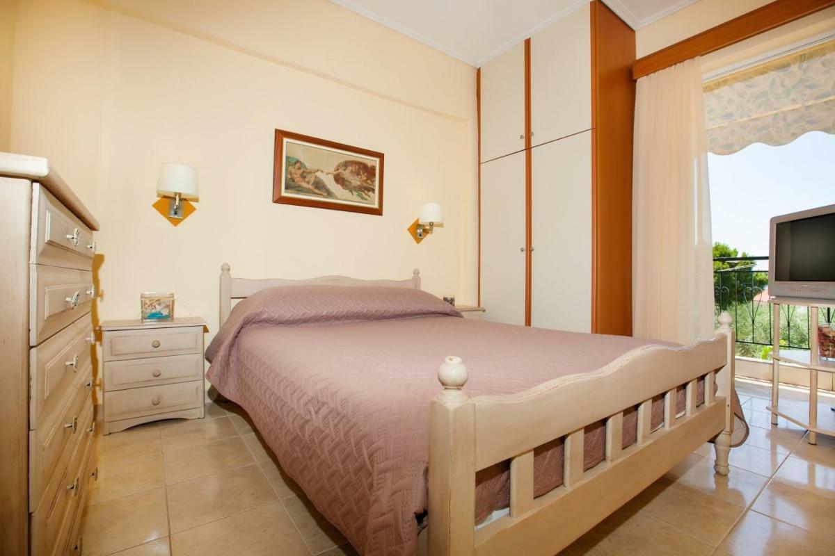 Filothei Apartments Микра Мандиния Экстерьер фото
